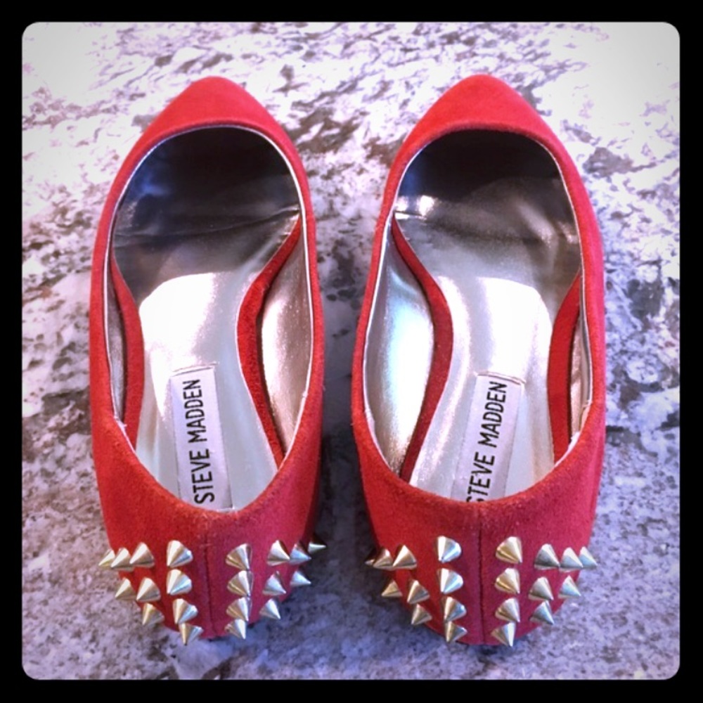 Steve Madden red flats